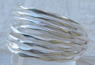 Anello in Argento lavorato satinato