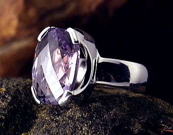 Anello Pietra preziosa