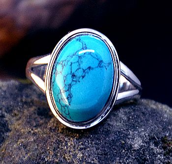 Anello Pietra preziosa