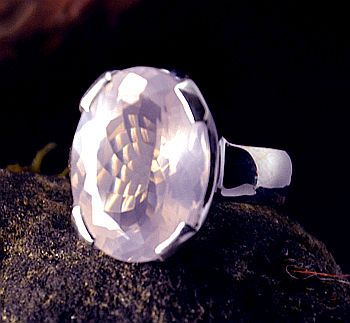 Anello Pietra preziosa