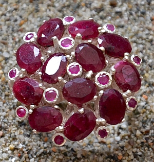 Anello Argento e Rubino (radice)