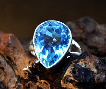 Anello Pietra preziosa