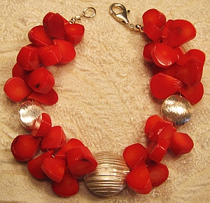 Bracciale in Argento satinato e Corallo Madrepora 