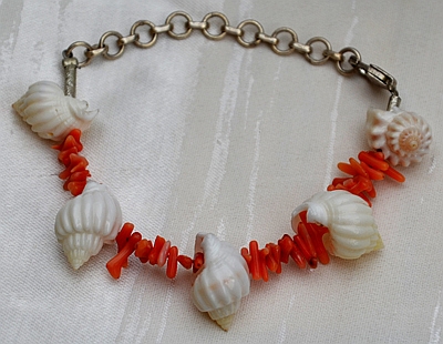Bracciale in Argento, Conchiglia vera e Corallo
