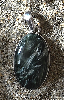 Ciondolo in Argento e Pietra del Sole