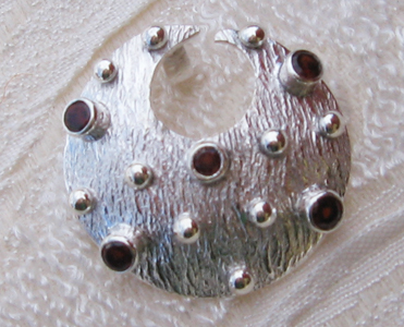 Ciondolo in Argento e Granato