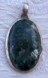 Ciondolo in Argento e Serafinite